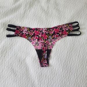 XOXO Floral Strappy Seamless No Show Thong